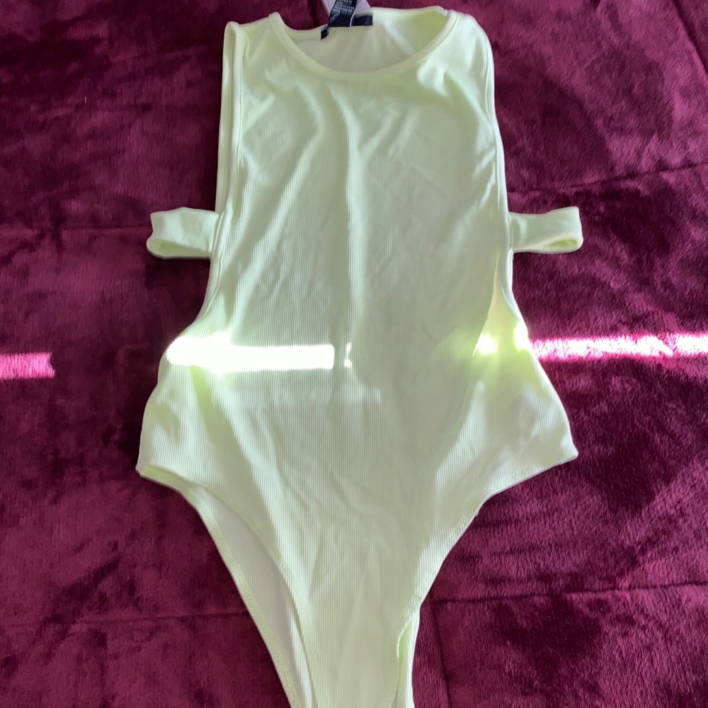 **BRAND NEW W TAGS** lime green cut out bodysuit